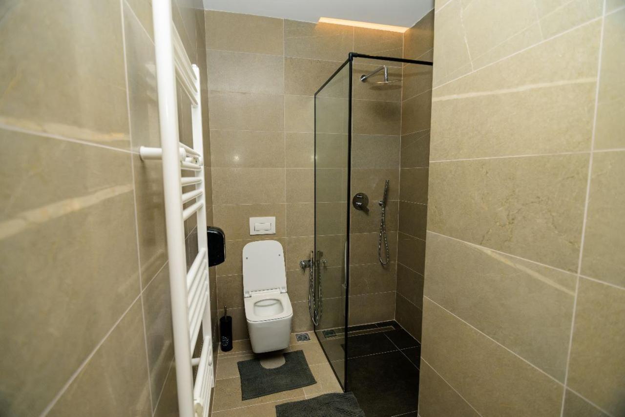 Hotel Zeneli Vlorë Eksteriør billede