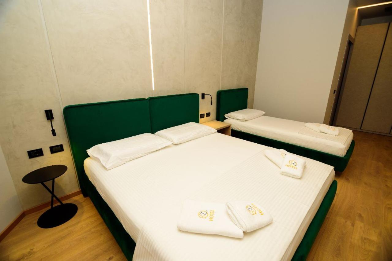 Hotel Zeneli Vlorë Eksteriør billede